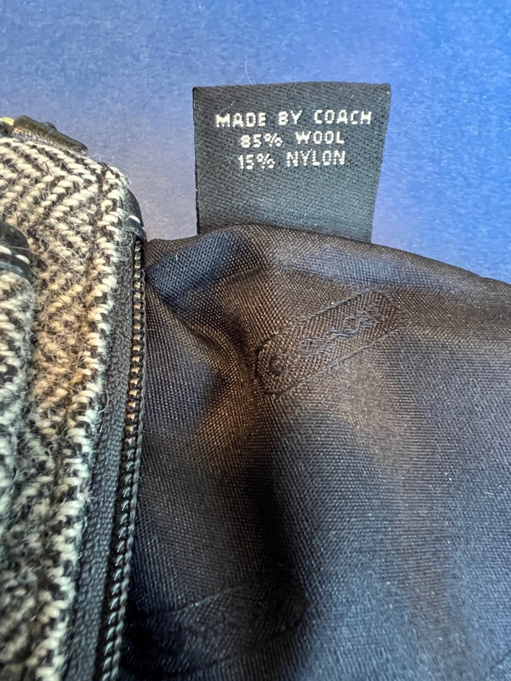 Vintage Coach Herringbone Wristlet Clutch in Black and White EUC - Picture 7 of 7